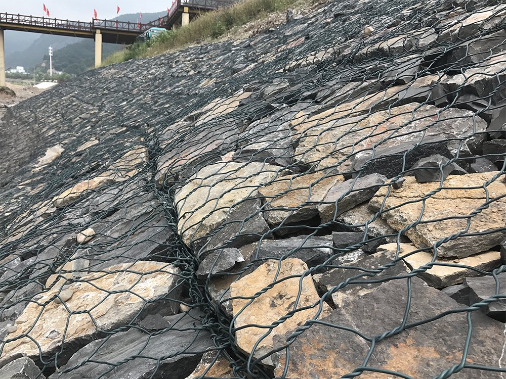 包塑綠格網(wǎng)